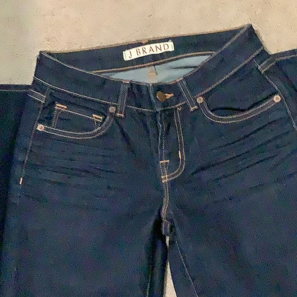 J Brand Denim - J BRAND dark wash boot cut jeans, size 26